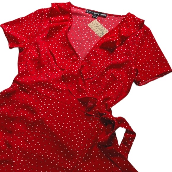 HYFVE wrap dress red polka dot size M NWOT - Picture 2 of 10